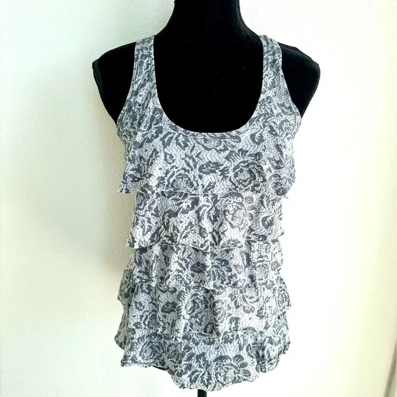 FLORAL RUFFLE TANK - Picture 2 of 9
